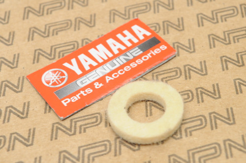 NOS Yamaha DS6 DS7 R5 TD1 TD2 TR3 TZ250 TZ350 Shift Shaft Seal 170-18132-00