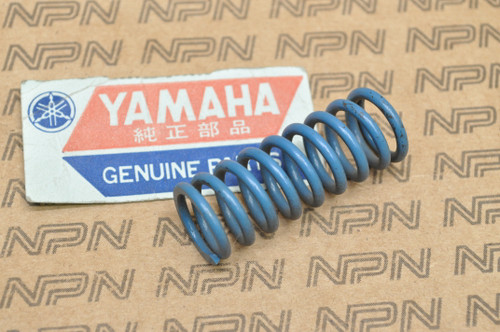NOS Yamaha TX500 XS1 XS2 XS500 XS750 XS850 XT600 Clutch Spring 256-16333-10