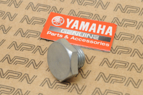 NOS Yamaha 1978 SR500 1976-77 TT500 1976-78 XT500 Oil Drain Bolt 90101-14259