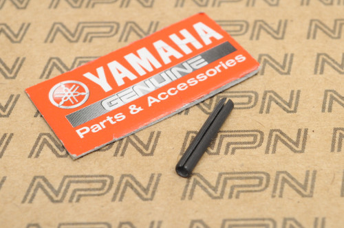 NOS Yamaha TD2 TD3 TT500 TZ250 TZ350 TZ750 XT500 Spring Pin 91609-30020