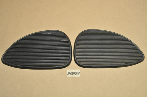 Vtg OEM Yamaha YDS2 YDS3 YDT1 YM1 Gas Tank Knee Pad Rubber Grip Set 152-24171-00