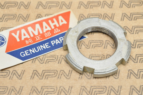 NOS Yamaha 1966-67 U5 YL2 Steering Stem Triple Tree Lock Nut 137-23454-00