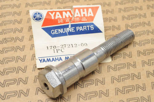 NOS Yamaha 1967 YDS5 YM2 Rear Brake Pedal Bolt Shaft 170-27212-00