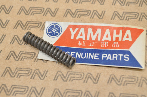 NOS Yamaha DT2 DT3 RT2 RT3 Cam Stopper Compression Spring 308-18557-00
