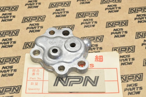NOS Honda CL90 CM91 CT90 S90 Oil Pump Cover 15121-028-040