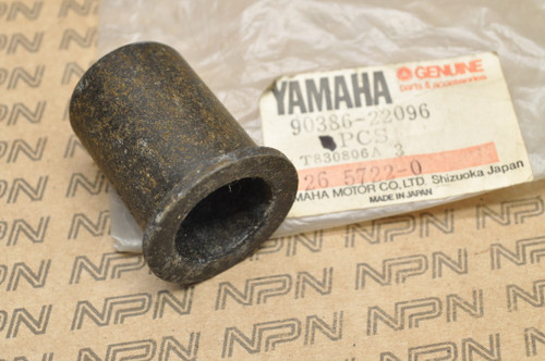 NOS Yamaha IT175 TX650 TX750 XS1 XS2 XS400 XS650 YZ125 Bushing 90386-22096