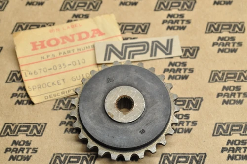 NOS Honda S65 Cam Chain Guide Sprocket 14670-035-010