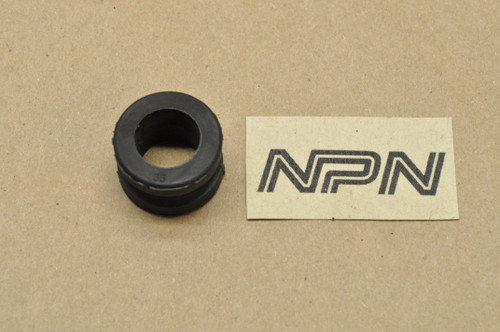 Vtg OEM Yamaha FJ1200 RD200 RD350 TX500 TX650 TX750 TZ750 Rubber 341-25881-00