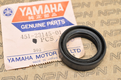 NOS Yamaha 1974-75 TY80 Front Fork Oil Seal 25x35x9 451-23145-01