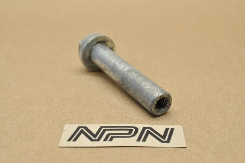 Vtg OEM Yamaha DS7 R5 RD250 RD350 RD400 TD3 TR2 TR3 Bolt Nut 90179-08026