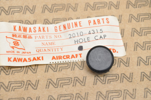 NOS Kawasaki A1 C2 F3 F9 G4 G5 KD175 KD80 KE100 KV100 MC1 Hole Cap 2010-4315