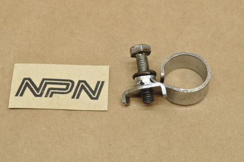 Vtg OEM Yamaha 1976-77 RD400 Front Brake Hose Holder Clamp Bracket 1A0-25876-00