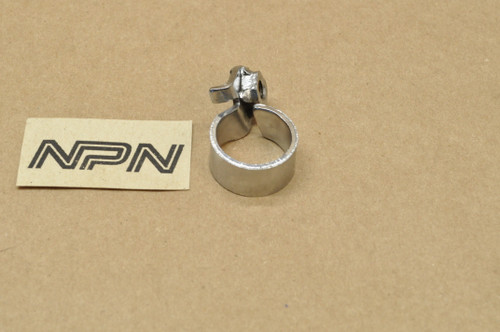 Vtg OEM Yamaha 1976-77 RD400 Front Brake Hose Bracket Holder Clamp 1A0-25876-00