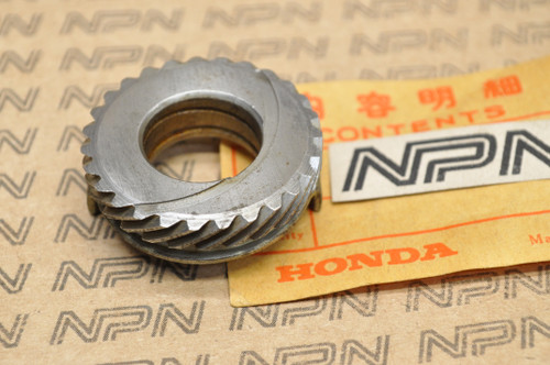 NOS Honda Honda SL125 K0-K2 Speedometer Cable Drive Gear 44806-331-671