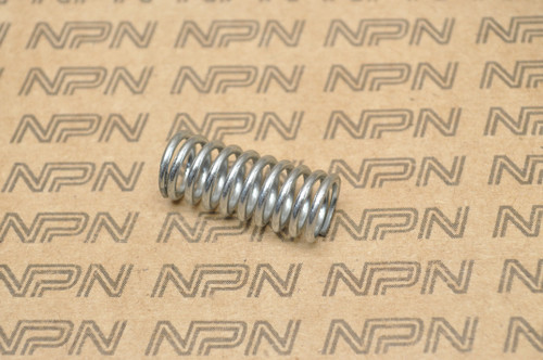 New Honda CB350 CB750 MR175 MT125 MT250 Side Cover Setting Spring 83705-333-000