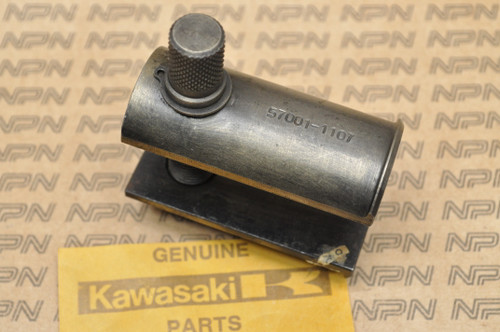 NOS Kawasaki KX65 VN750 VN900 ZX600 ZX1100 Race Bearing Remover Tool 57001-1107