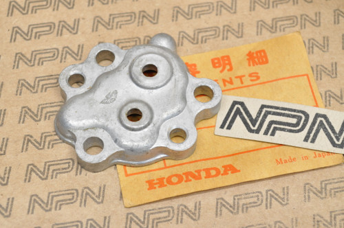 NOS Honda S90 Oil Pump Body Cover 15121-028-030