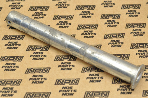 NOS Honda S90 CB100 CL100 CL125 CL90 Center Stand Pivot Shaft 50526-028-010