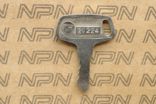 NOS Suzuki Motorcycle Double Groove Ignition Lock Key #21224