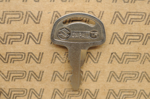 NOS Suzuki Motorcycle Ignition Lock Double Groove Key # 104