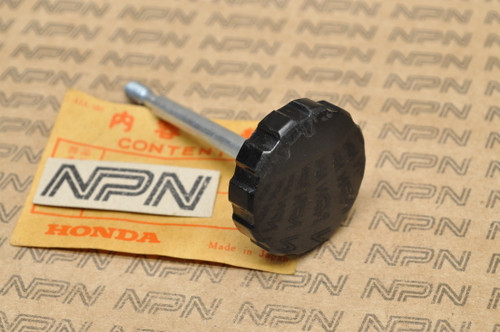 NOS Honda C70 C100 CA77 CA95 CT90 CT110 CT200 Side Cover Knob 83650-003-000