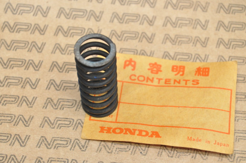 NOS Honda 1983 CR250 R Clutch Spring 22401-KA4-710