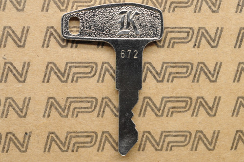 NOS Kawasaki Ignition Switch & Lock Key 27008-027-72 # 672