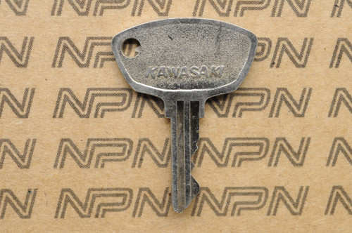 NOS Kawasaki Ignition Switch & Lock Key 27008-016-16 # 516