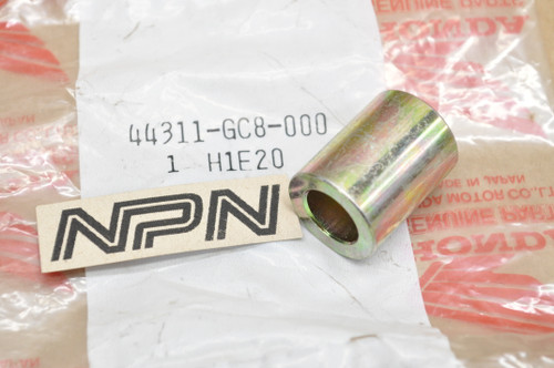 NOS Honda CH150 CH80 Elite NH80 Aero Front Wheel Axle Side Collar 44311-GC8-000