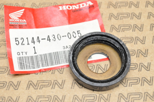 NOS Honda ATC250 CR125 CR250 Elsinore Swingarm Dust Seal Cap 52144-430-005