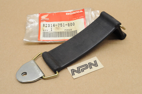 NOS Honda GB4500 GC3800 HT3810 Bagger Catcher Hopper Lid Band 82314-751-800