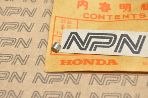 NOS Honda CA95 CB175 CB92 CL160 CL175 SL175 Dowel Knock Pin 30906-235-000