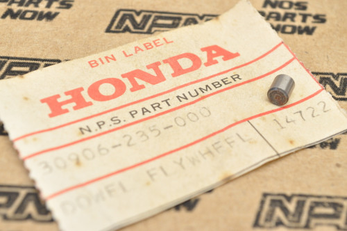 NOS Honda CA95 CB175 CB92 CL160 CL175 SL175 Dowel Knock Pin 30906-235-000