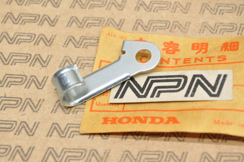 NOS Honda ATC185 ATC200 CR80 XL125 XL185 XL200 XR200 Cable Clip 32921-437-000