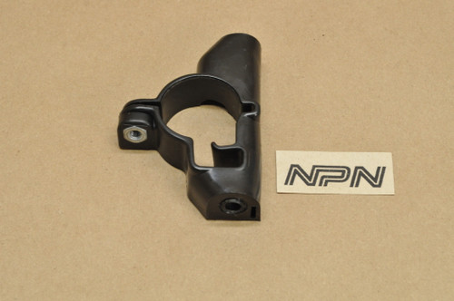 Vtg OEM Honda CB400 CB450 CM400 CM450 Front Reflector Mount Bracket 33750-447-000