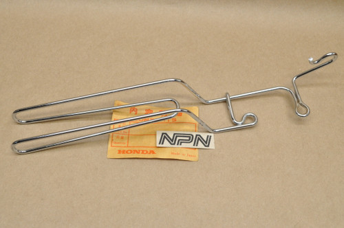 NOS Honda XL125 S XL185 S XR185 Speedometer Cable Guide Clamp 44832-437-000