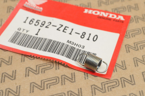 NOS Honda F401 FC600 FR750 GX200 HS724 WP30 Cable Return Spring 16592-ZE1-810