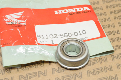 NOS Honda HR21 Lawn Mower Front Wheel Bearing 91102-960-010