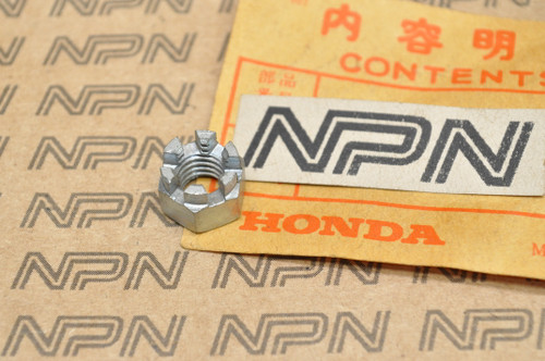NOS Honda C100 C102 CBX CM91 CT200 CT90 GL1100 S65 Castle Nut 94011-08000-0S