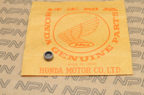 NOS Honda E300 K1 K2 K3 EM400 K1 Generator Tappet Adjuster (3.15-3.18) 14812-812-305