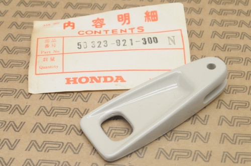 NOS Honda B75 Marine Outboard Engine Clamp Handle Grip White 50323-921-300N