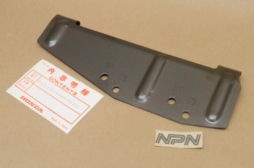 NOS Honda Lawn Tractor Mower Discharge Hook Bracket Mount Plate 81212-VA4-010