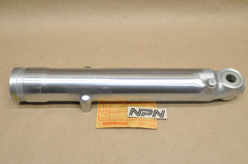 NOS Honda CB125 CL100 CL125 CL90 Right Front Fork Lower Case Tube 51420-056-670