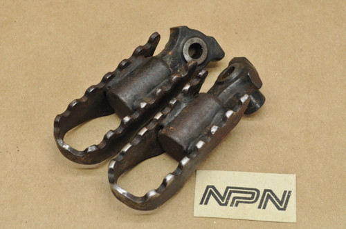 Vintage OEM Honda MR175 MT250 XL175 XL250 Z50 Foot Peg Rest Lot 50642-130-670