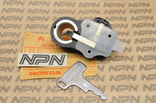 NOS Honda CB450 CB750 CL350 CL450 MT250 SL350 XL350 Seat Lock 77230-107-711