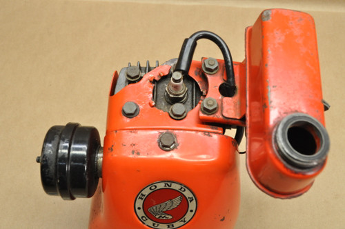 Vintage Honda Cuby T10 Engine Motor Motorcycle Dealer Memorabilia #33085