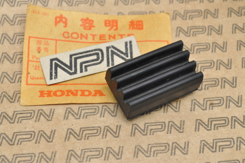 NOS Honda SL350 K0-K1 Main Kick Stand Stopper Rubber 50524-310-000