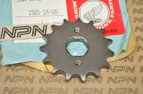 NOS Honda CA95 CB92 CL125 CM200 SL125 TL125 XL125 Sprocket 15T 23801-324-000
