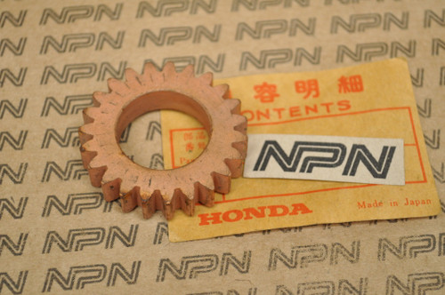 NOS Honda S65 Kick Start Starter Pinion Gear 28211-035-000