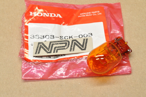 NEW OEM Honda GL1800 Rear Tail Light Turn Signal 12V Bulb 33303-SCK-003